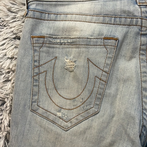 Gently worn Light Wash Distressed True Religion Finn Slim Tapered Jeans size 32 - Picture 10 of 12